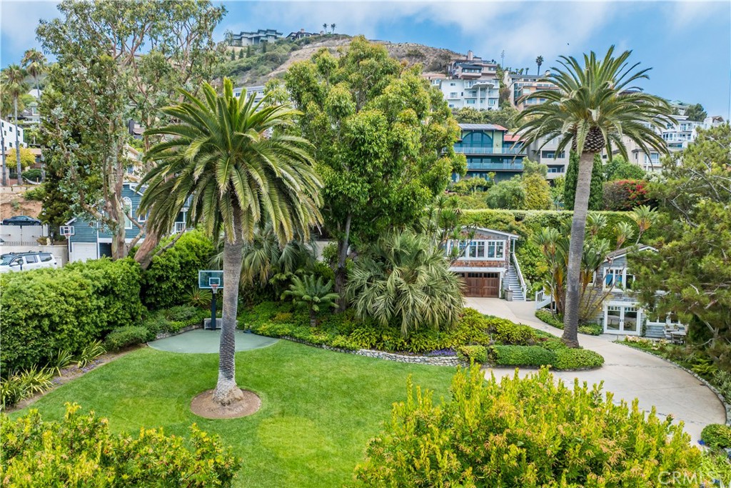 32181 Coast Highway, Laguna Beach CA 92651 - photo 22
