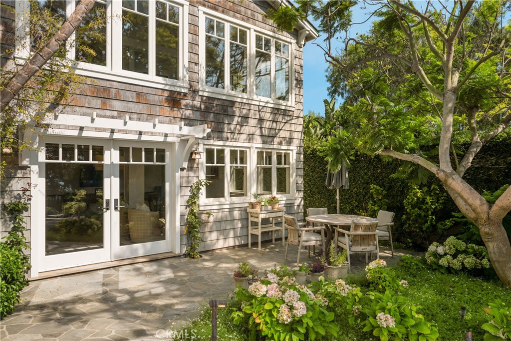 32181 Coast Highway, Laguna Beach CA 92651 - photo 26