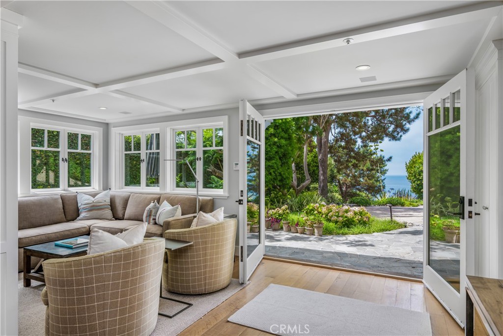 32181 Coast Highway, Laguna Beach CA 92651 - photo 27