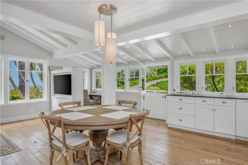 32181 Coast Highway, Laguna Beach CA 92651 - photo 31