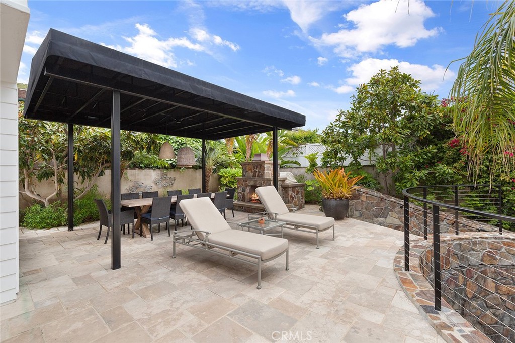 322 Emerald Bay, Laguna Beach CA 92651 - photo 21