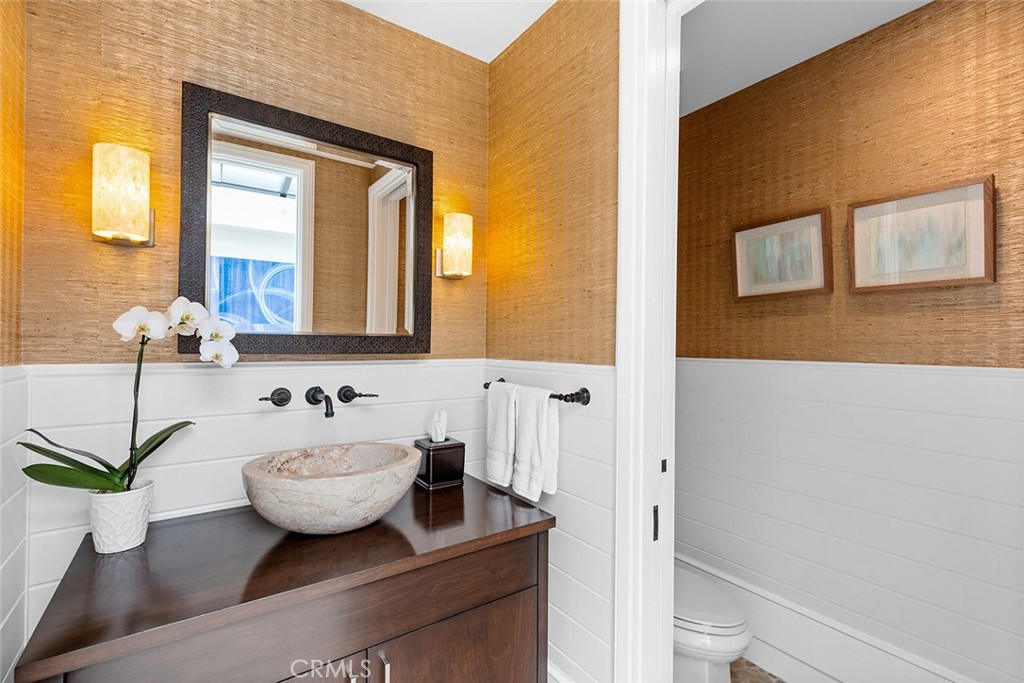 322 Emerald Bay, Laguna Beach CA 92651 - photo 25