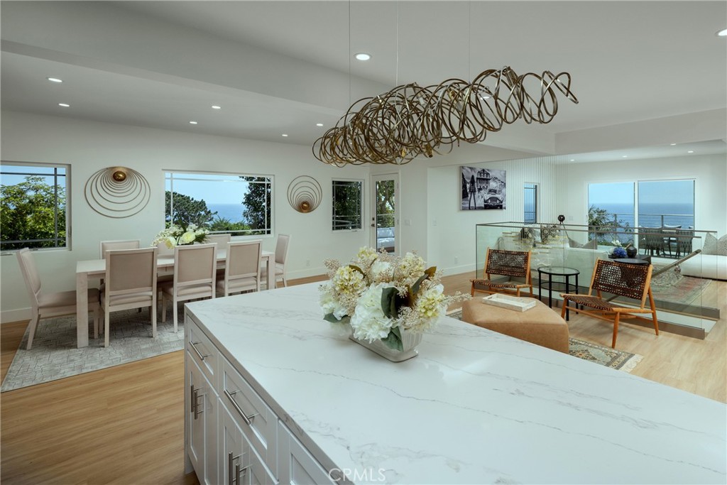 Residence 2 - Main Level Living Area - 32227 Coast Hwy, Laguna Beach CA 92651 - photo 27