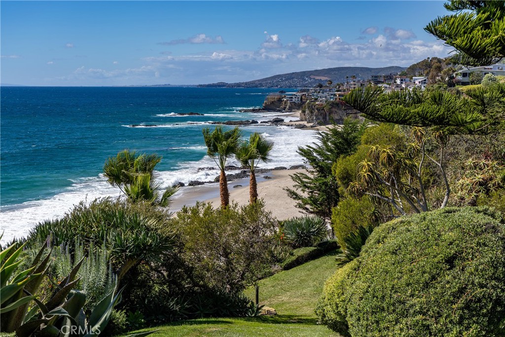 32227 Coast Hwy, Laguna Beach CA 92651 - photo 31