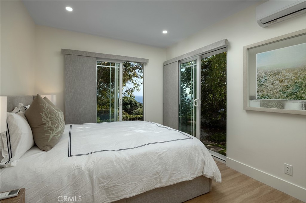 Residence 2 - Primary Bedroom - 32227 Coast Hwy, Laguna Beach CA 92651 - photo 37