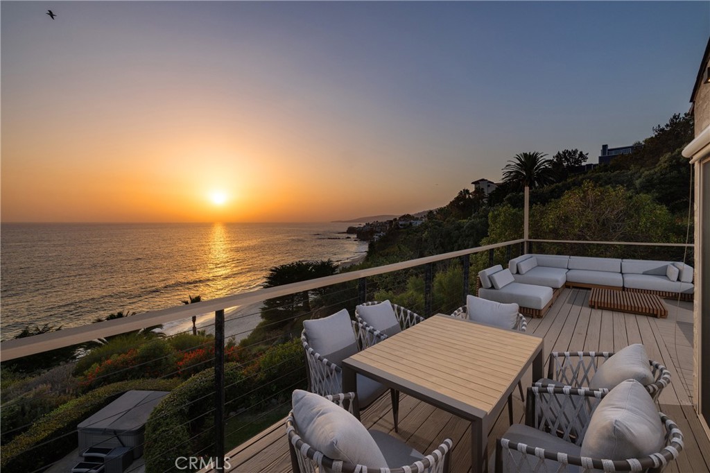 Residence 3 - Deck - 32227 Coast Hwy, Laguna Beach CA 92651 - photo 62