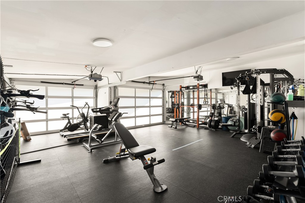 3230 Tyrol Drive, Laguna Beach CA 92651 - photo 7