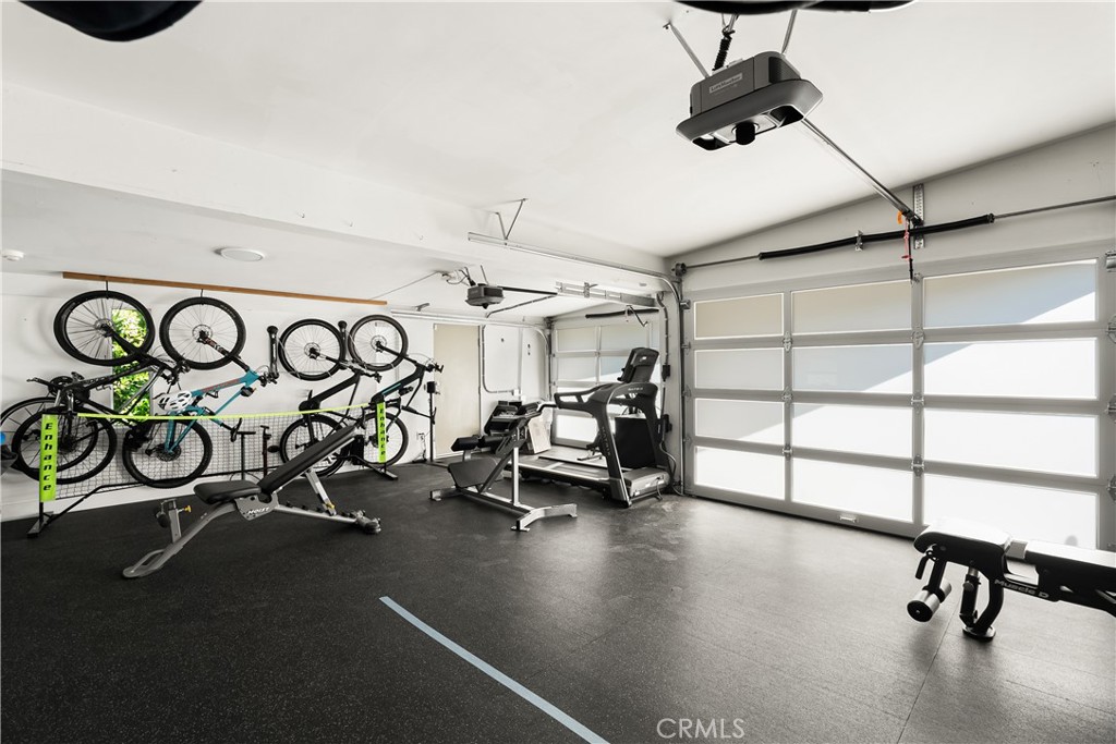 3230 Tyrol Drive, Laguna Beach CA 92651 - photo 17