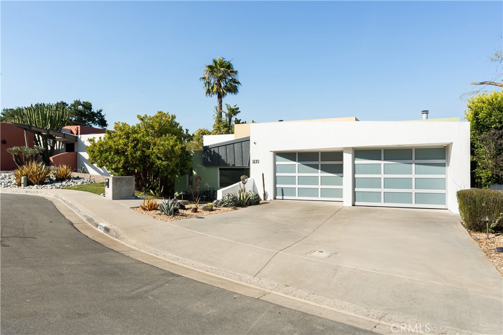 3230 Tyrol Drive, Laguna Beach CA 92651 - photo 21