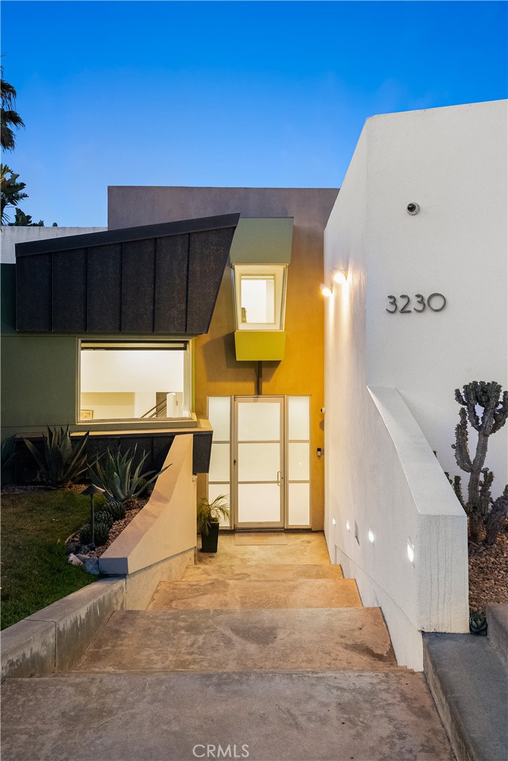 3230 Tyrol Drive, Laguna Beach CA 92651 - photo 48