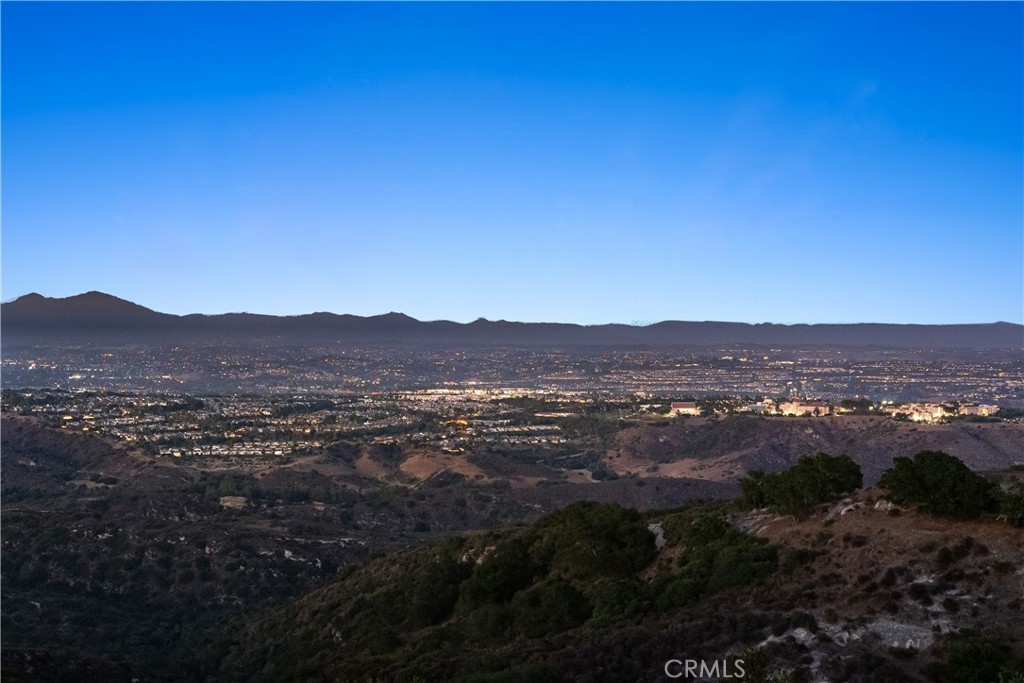 3230 Tyrol Drive, Laguna Beach CA 92651 - photo 49