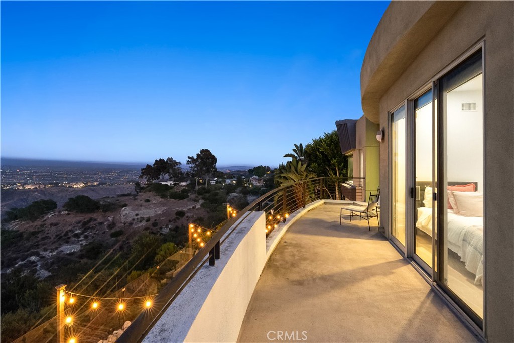 3230 Tyrol Drive, Laguna Beach CA 92651 - photo 50