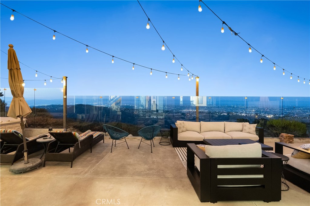 3230 Tyrol Drive, Laguna Beach CA 92651 - photo 51