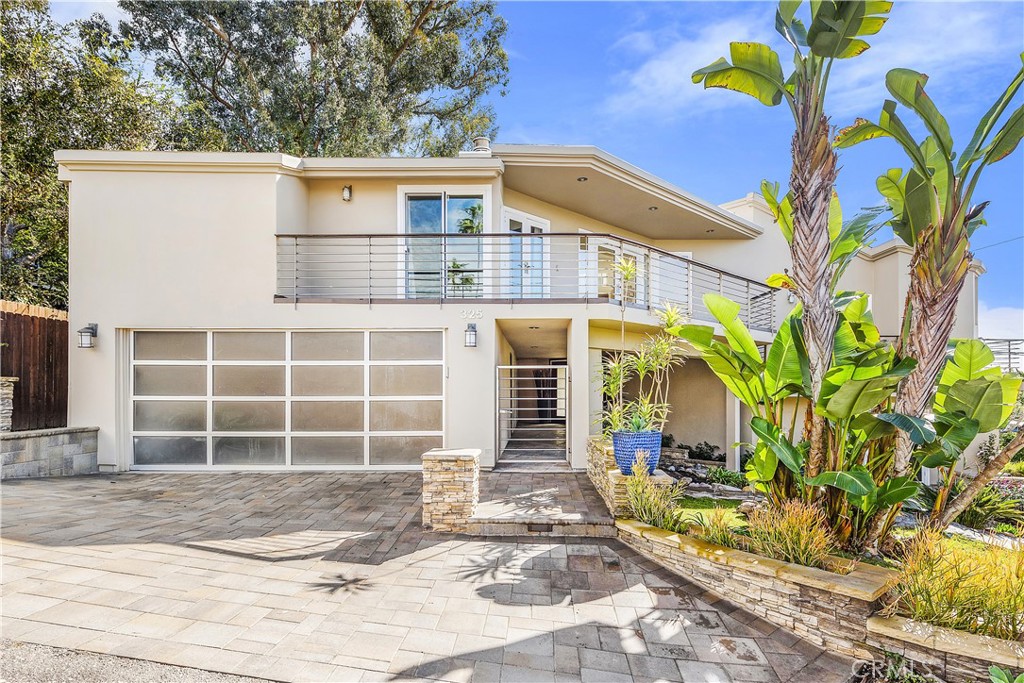 325 Moss Street, Laguna Beach CA 92651 - photo 1