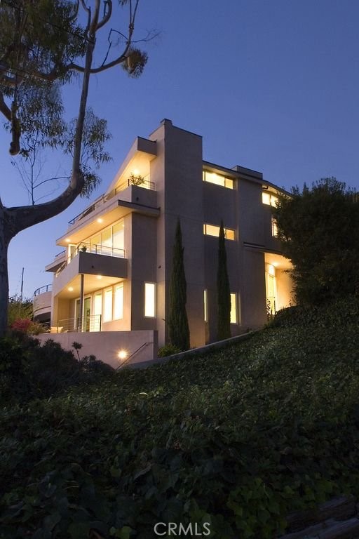 326 Loma Terrace, Laguna Beach CA 92651 - photo 2