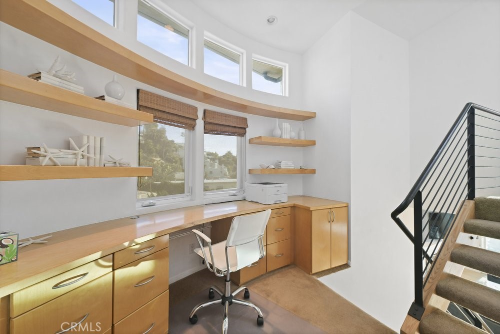 326 Loma Terrace, Laguna Beach CA 92651 - photo 8