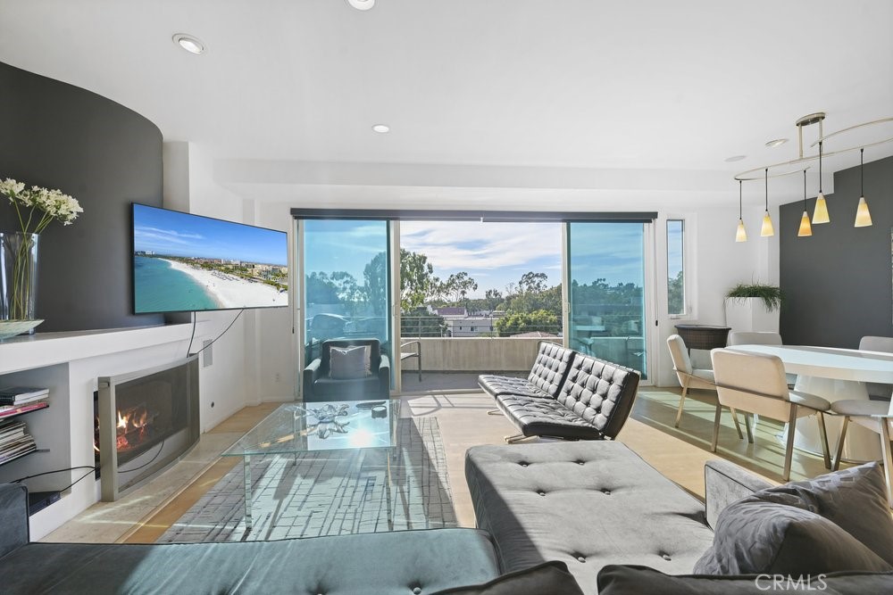 326 Loma Terrace, Laguna Beach CA 92651 - photo 9