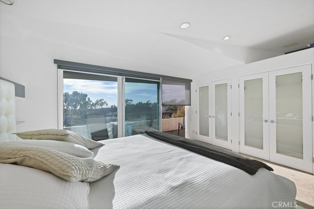 326 Loma Terrace, Laguna Beach CA 92651 - photo 18