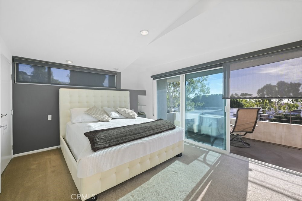 326 Loma Terrace, Laguna Beach CA 92651 - photo 19
