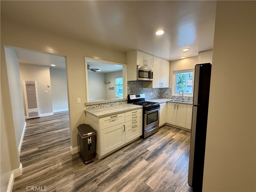 327 3rd B, Laguna Beach CA 92651 - photo 1