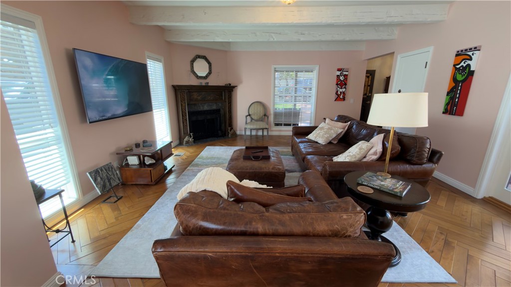 327 Aster, Laguna Beach CA 92651 - photo 4