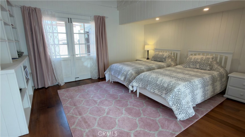 327 Aster, Laguna Beach CA 92651 - photo 19
