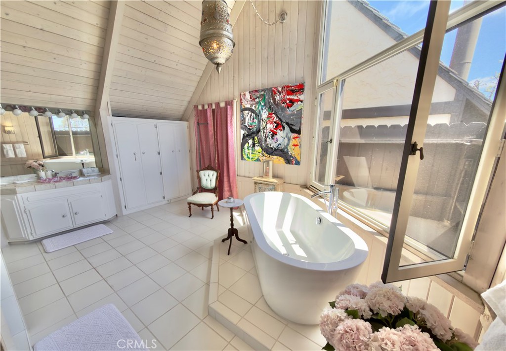327 Aster, Laguna Beach CA 92651 - photo 34