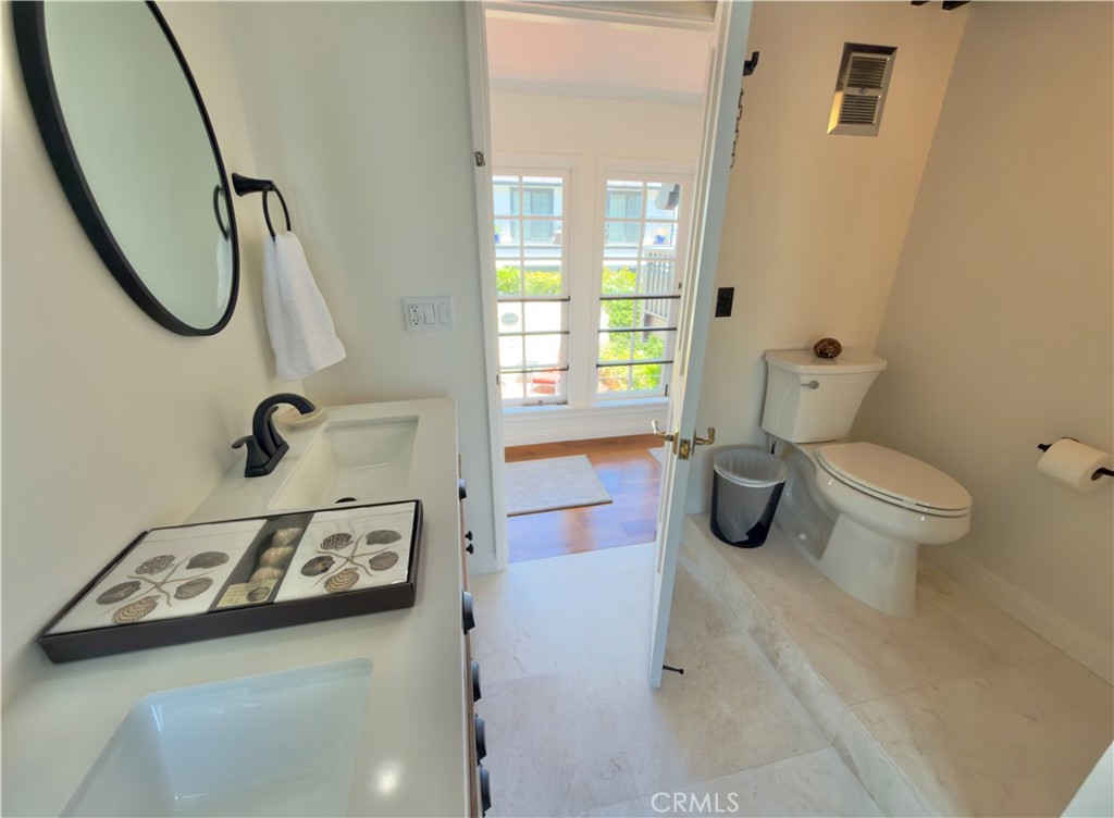 327 Aster, Laguna Beach CA 92651 - photo 43