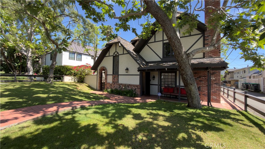 327 Aster, Laguna Beach CA 92651 - photo 51