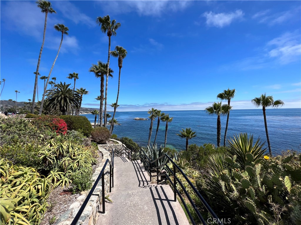 327 Aster, Laguna Beach CA 92651 - photo 53