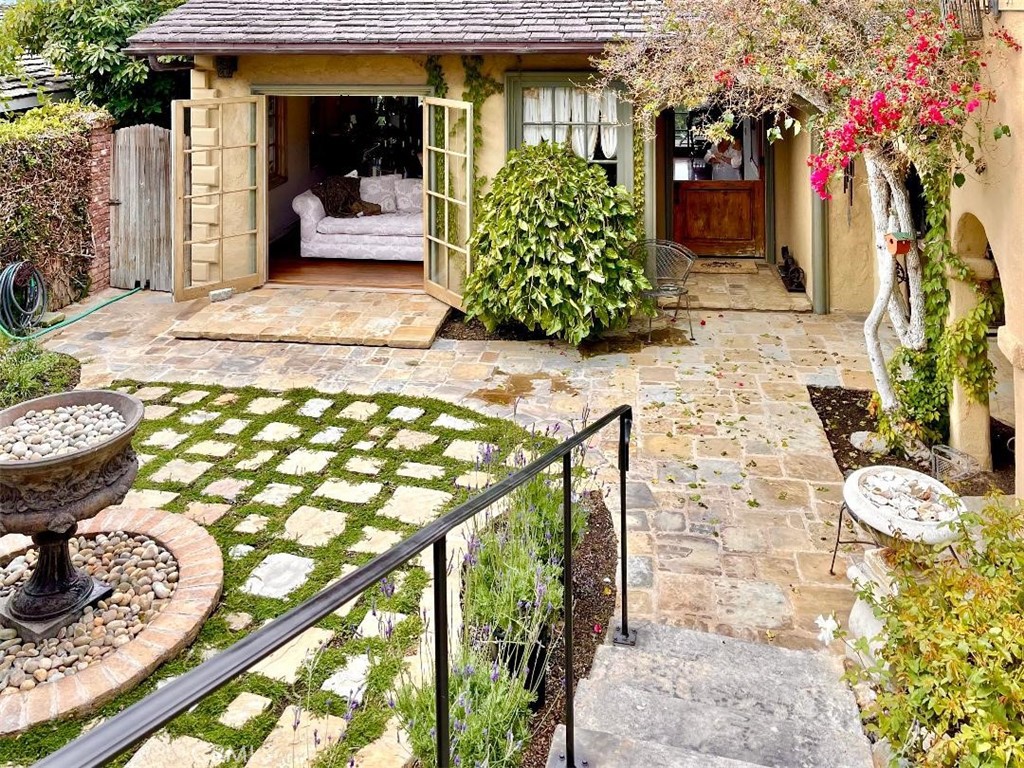 329 Emerald Bay, Laguna Beach CA 92651 - photo 1