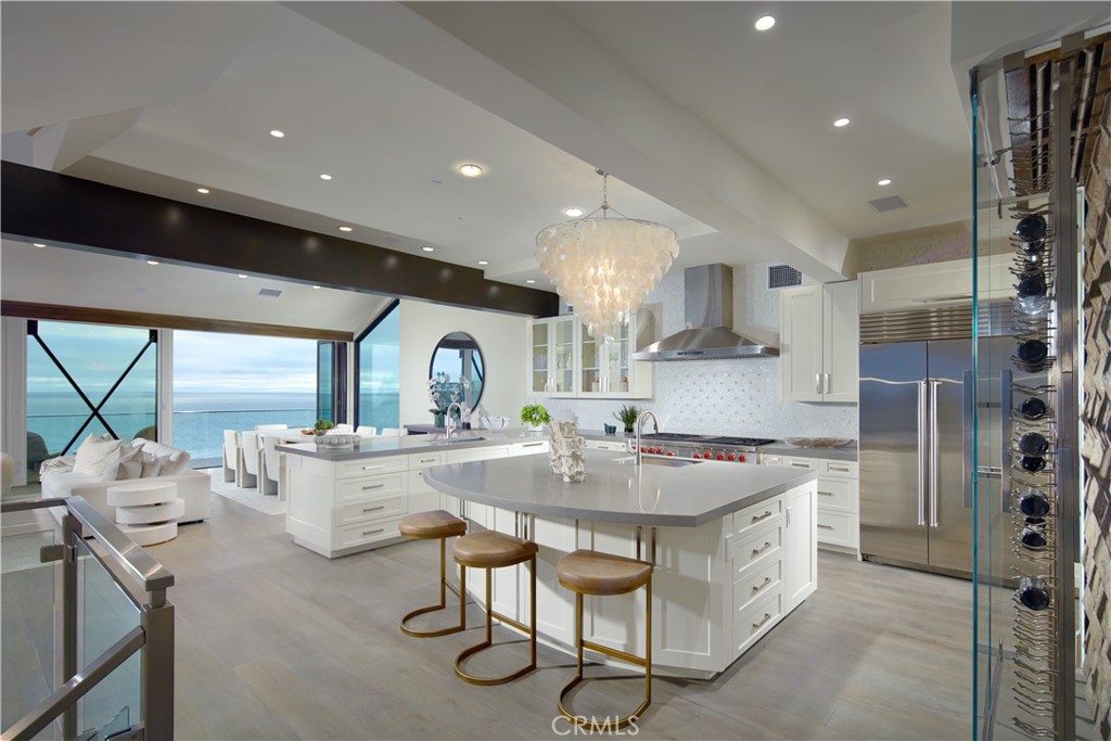 33 Bay Drive, Laguna Beach CA 92651 - photo 9