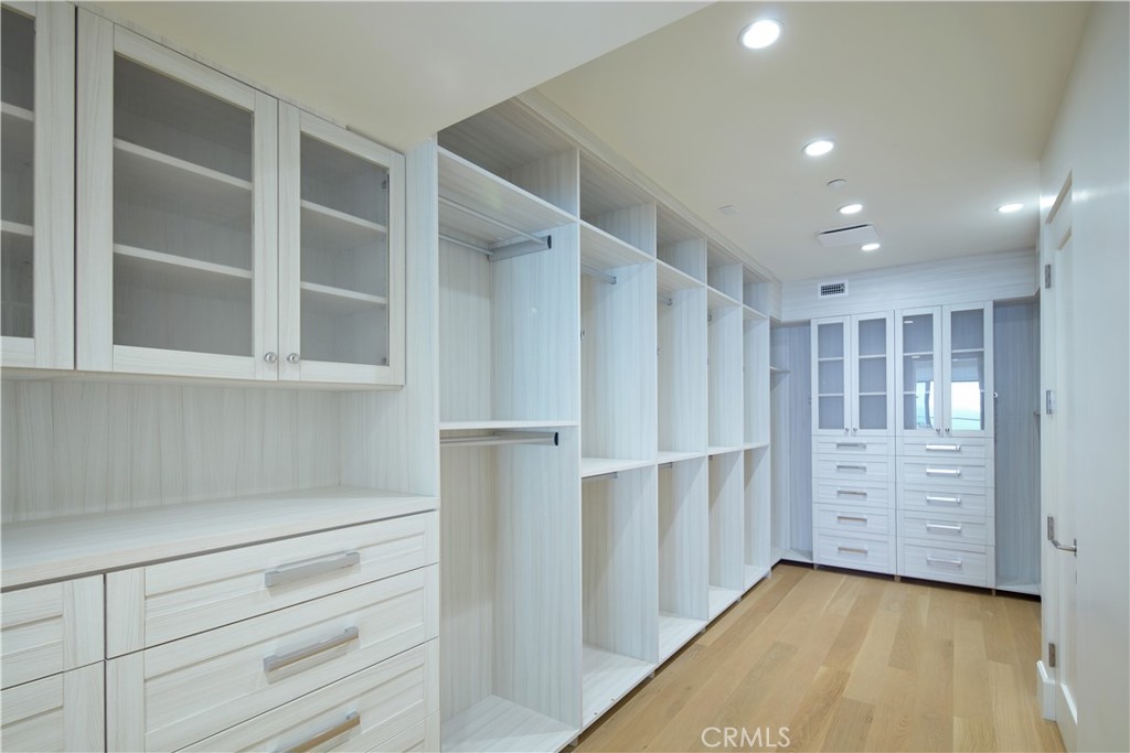 33 Bay Drive, Laguna Beach CA 92651 - photo 23