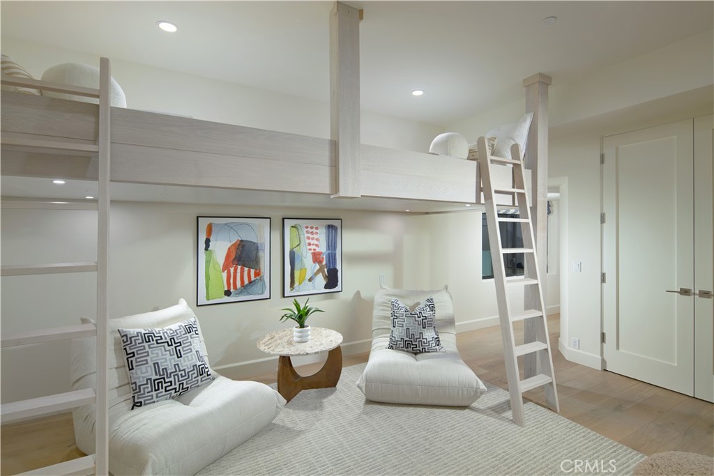 33 Bay Drive, Laguna Beach CA 92651 - photo 31