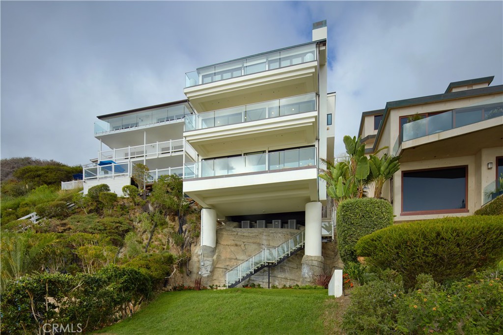 33 Bay Drive, Laguna Beach CA 92651 - photo 36