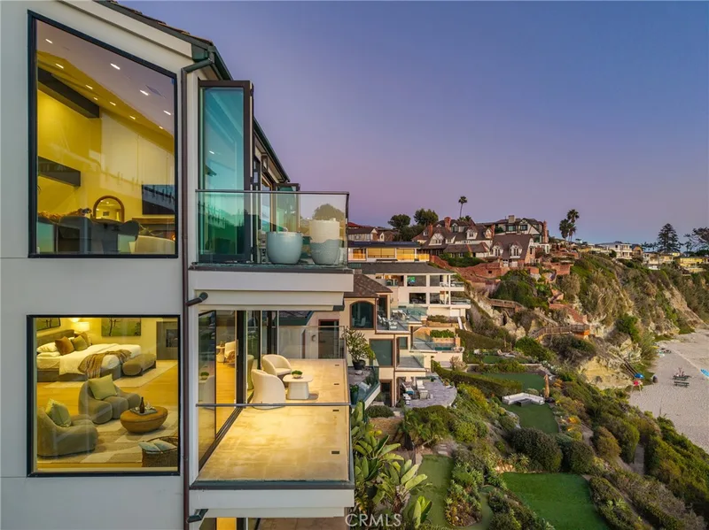33 Bay Drive, Laguna Beach