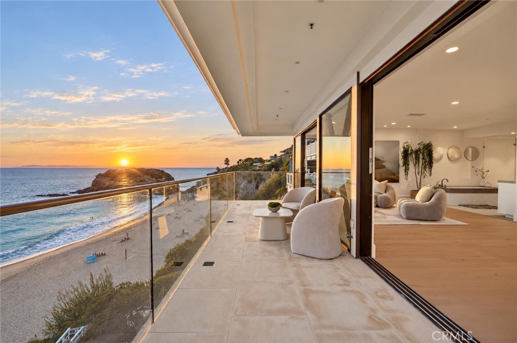 33 Bay Drive, Laguna Beach CA 92651 - photo 27