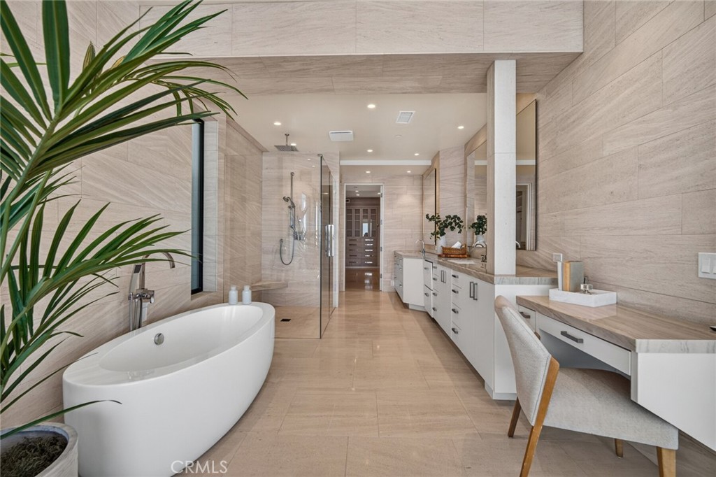 33 Bay Drive, Laguna Beach CA 92651 - photo 43