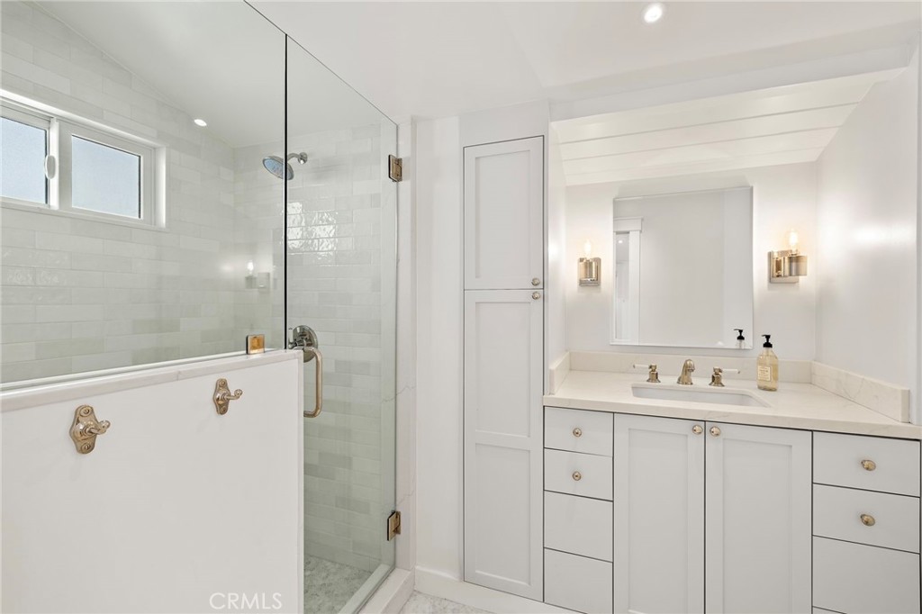 330 1/2 Jasmine Street, Laguna Beach CA 92651 - photo 13