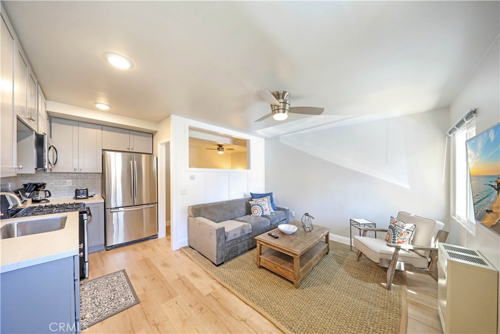 331 Third St R, Laguna Beach CA 92651 - photo 1