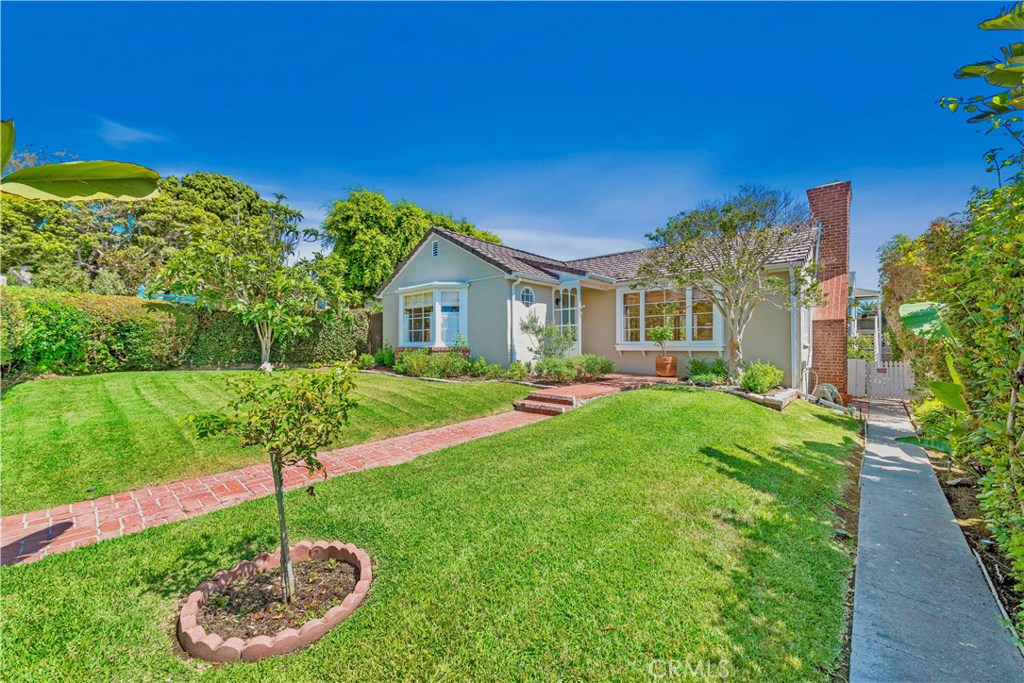 333 Locust Street, Laguna Beach CA 92651 - photo 1
