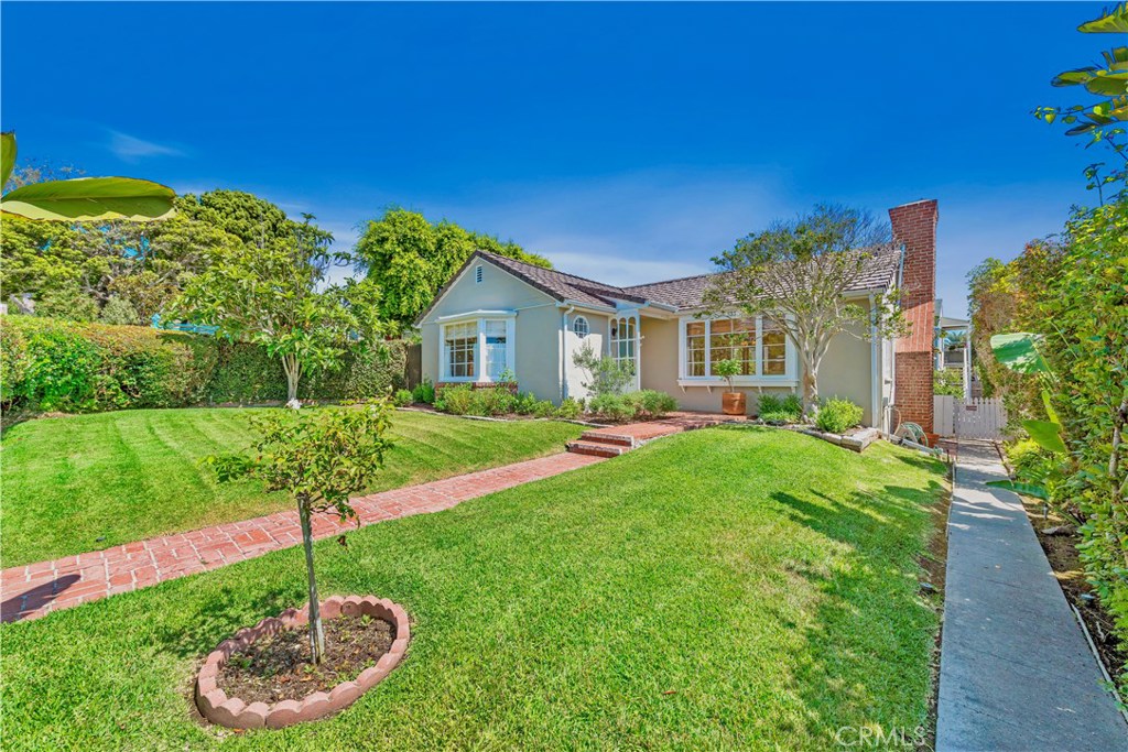 333 Locust Street, Laguna Beach CA 92651 - photo 1