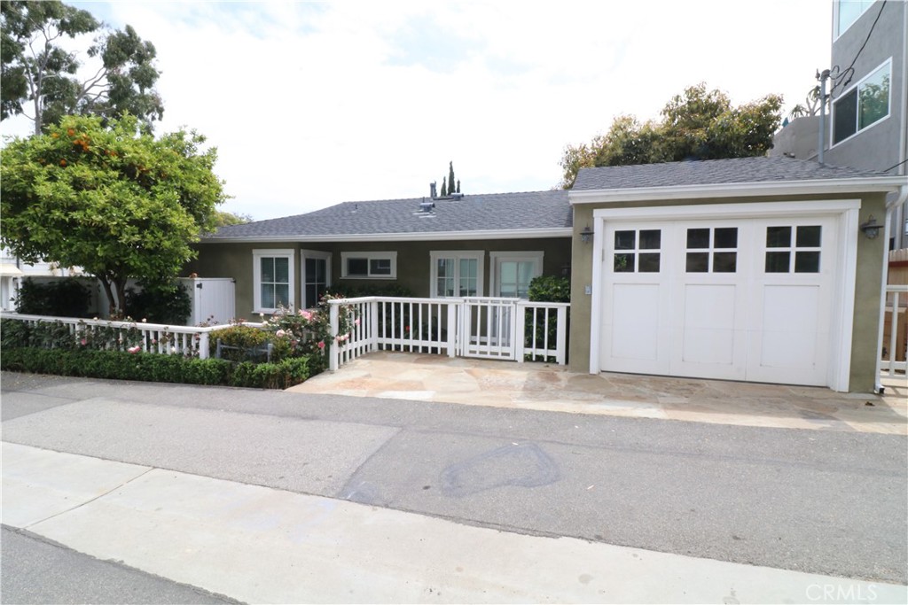 334 Cypress, Laguna Beach CA 92651 - photo 1