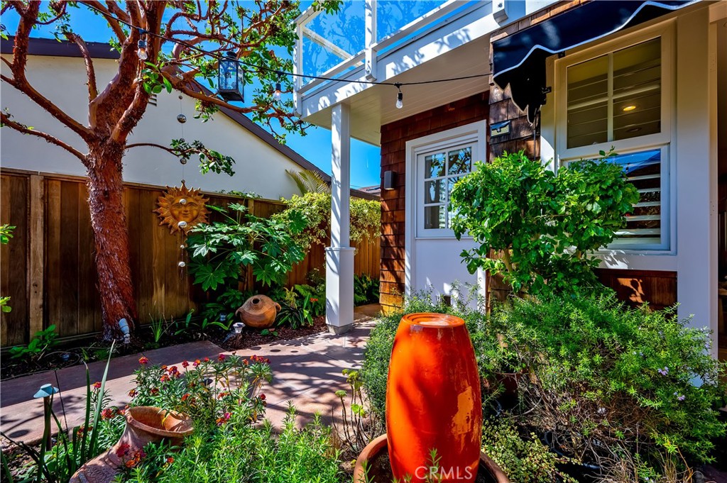 334 Locust Street 2, Laguna Beach CA 92651 - photo 11