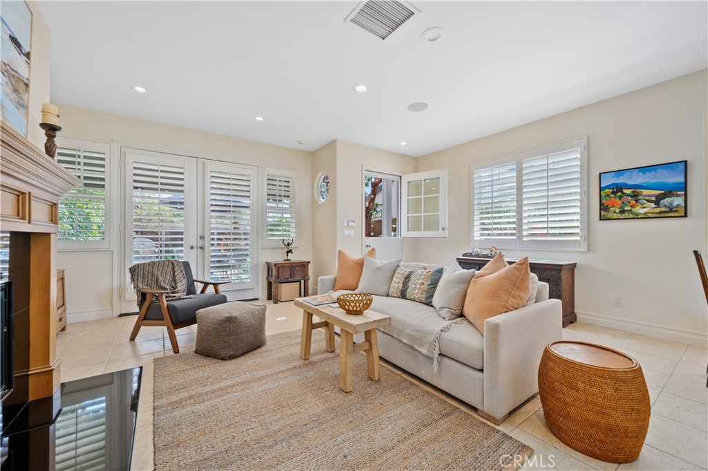 334 Locust Street 2, Laguna Beach CA 92651 - photo 16