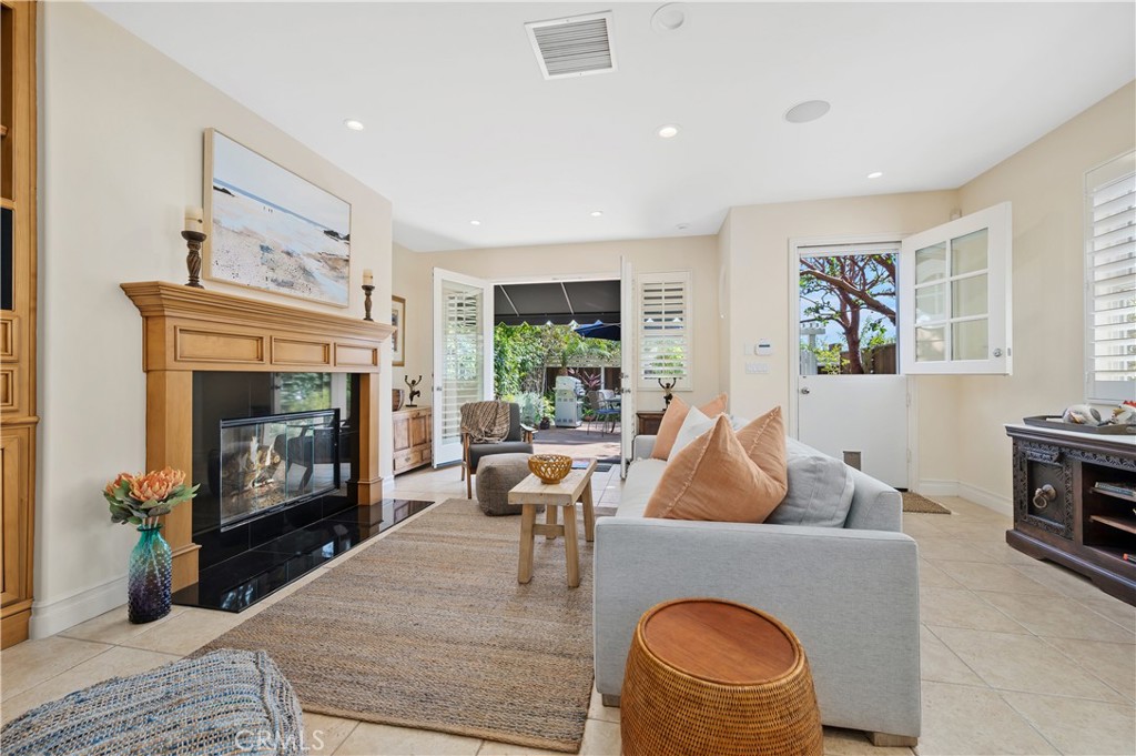 334 Locust Street 2, Laguna Beach CA 92651 - photo 17