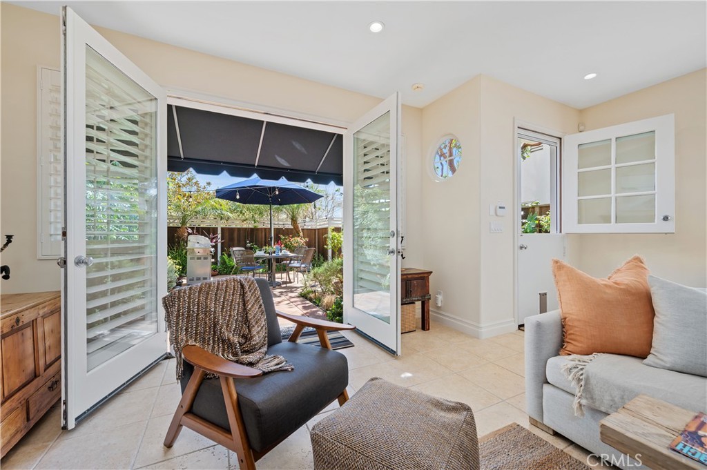 334 Locust Street 2, Laguna Beach CA 92651 - photo 18