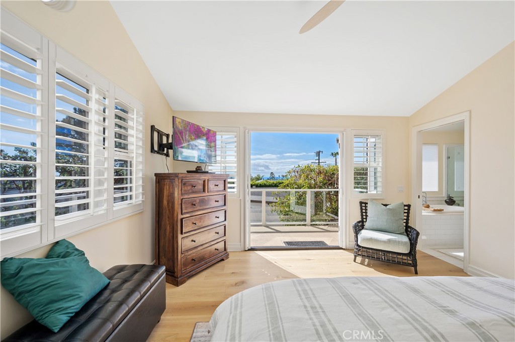 334 Locust Street 2, Laguna Beach CA 92651 - photo 37