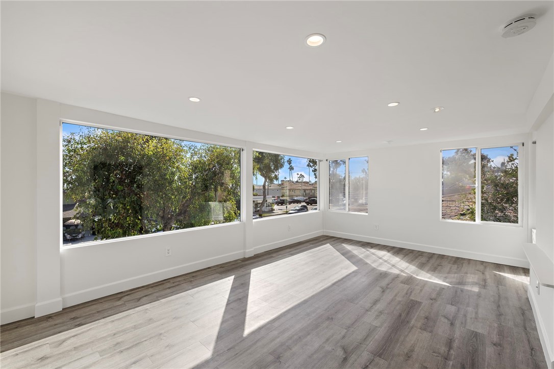 334 N Coast Hwy A, Laguna Beach CA 92651 - photo 17