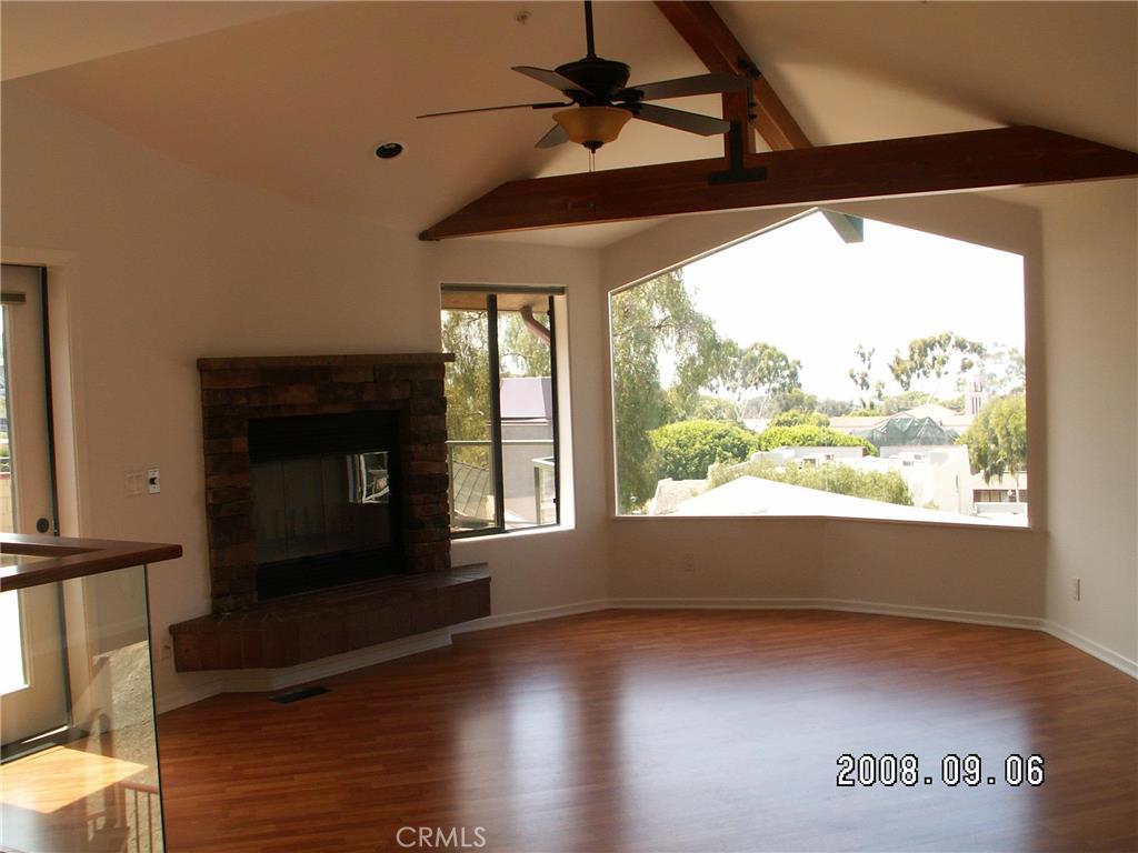 Living room, fireplace and downtown/ocean view - 338 Y Place, Laguna Beach CA 92651 - photo 1